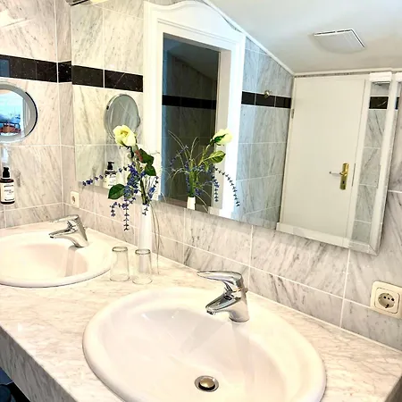 Hotel Seehof Leipzig 4*